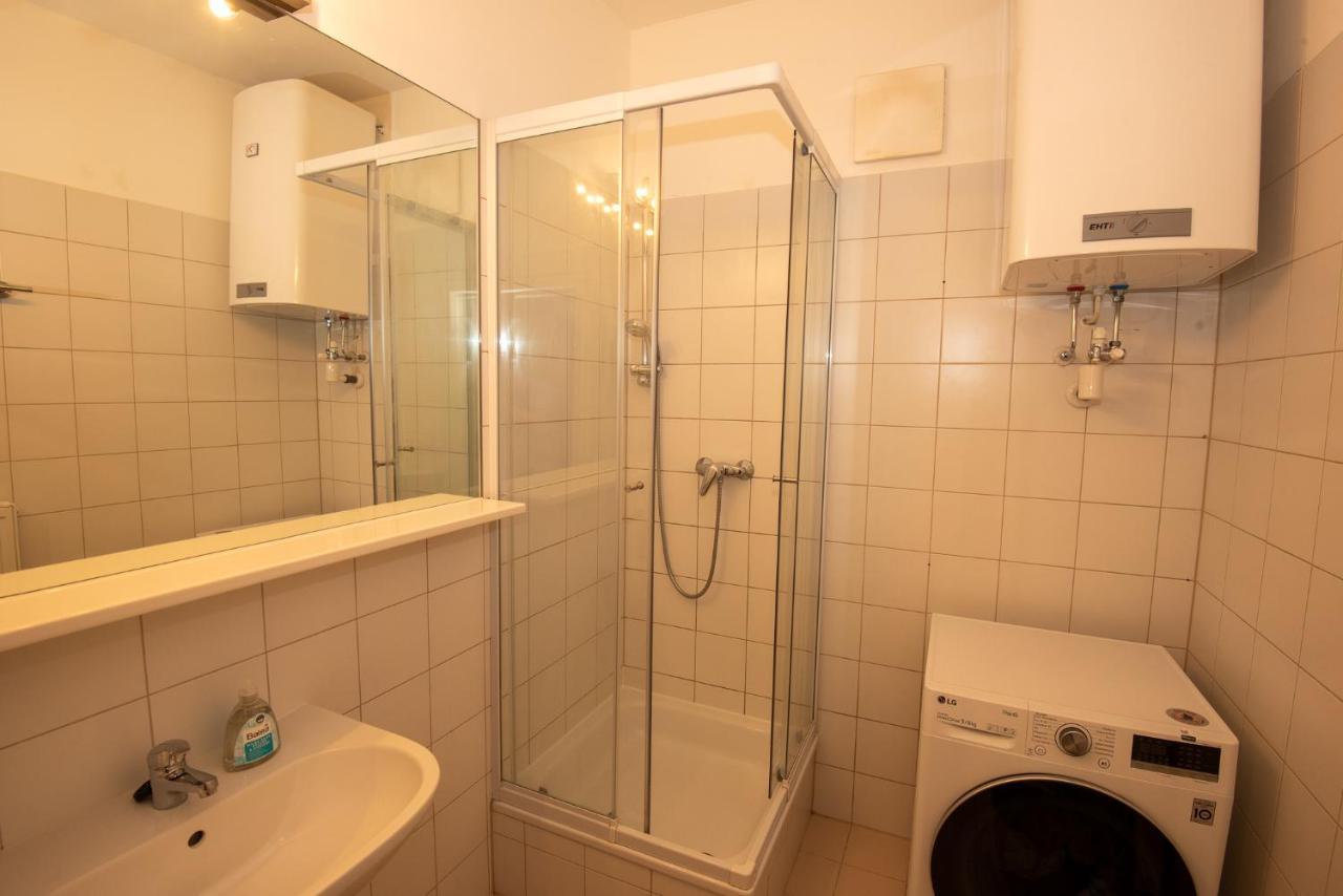 Appartements In Graz Beim Lkh Extérieur photo